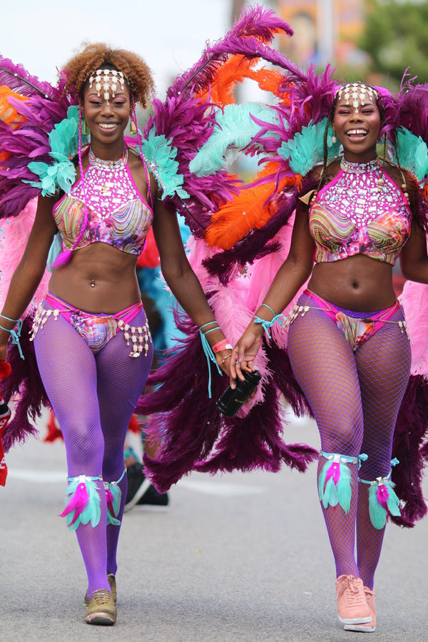 Hollywood Carnival Experience.