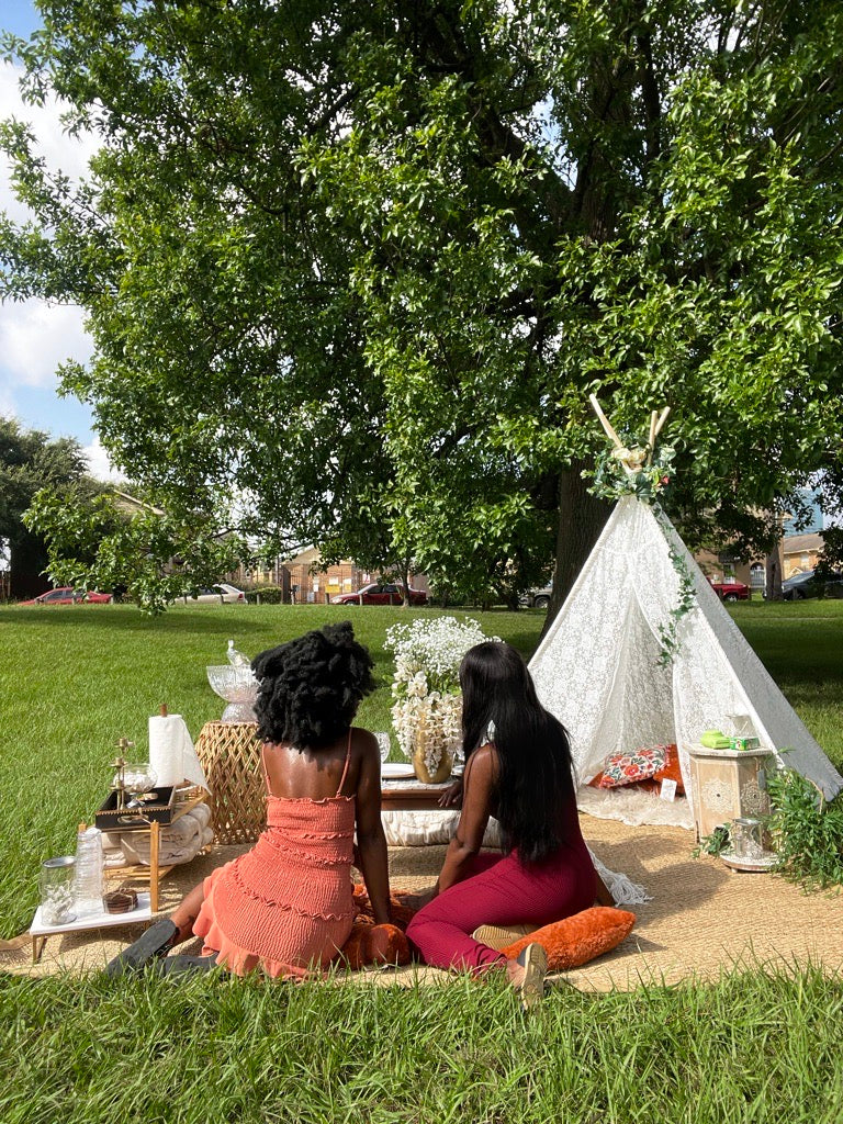 Secret Garden Picnic